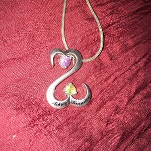 Sterling silver peridot & amythist pendant & chain